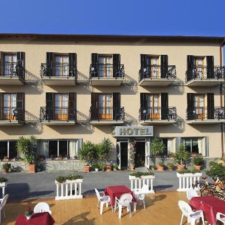 Albergo Ristorante San Matteo San Bartolomeo Al Mare Kültér fotó