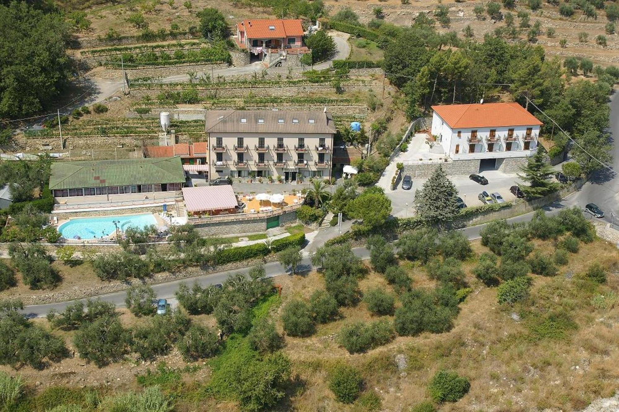 Albergo Ristorante San Matteo San Bartolomeo Al Mare Kültér fotó